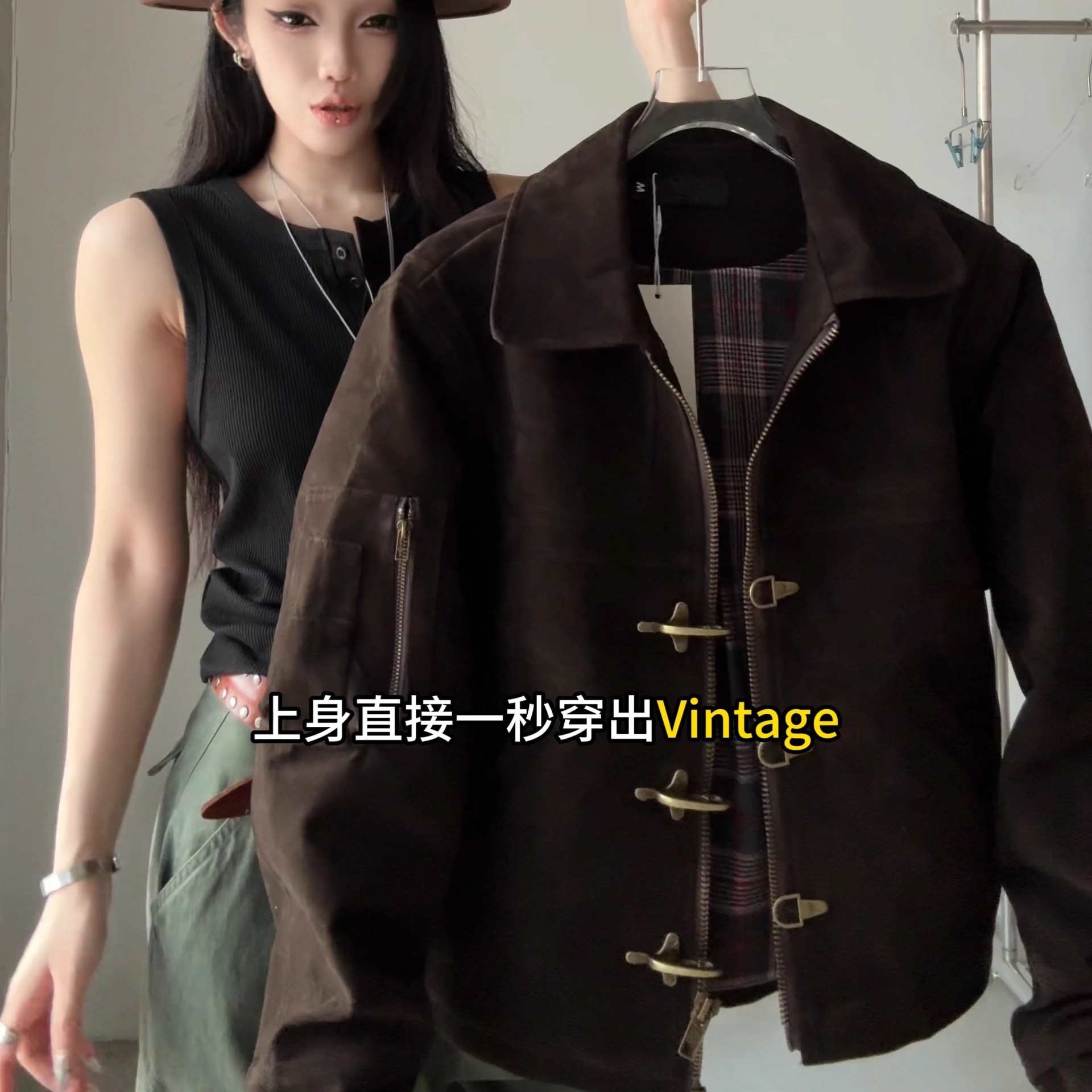 虫小绿 Chong Xiao Lv Vintage Suede Jacket — фото 4