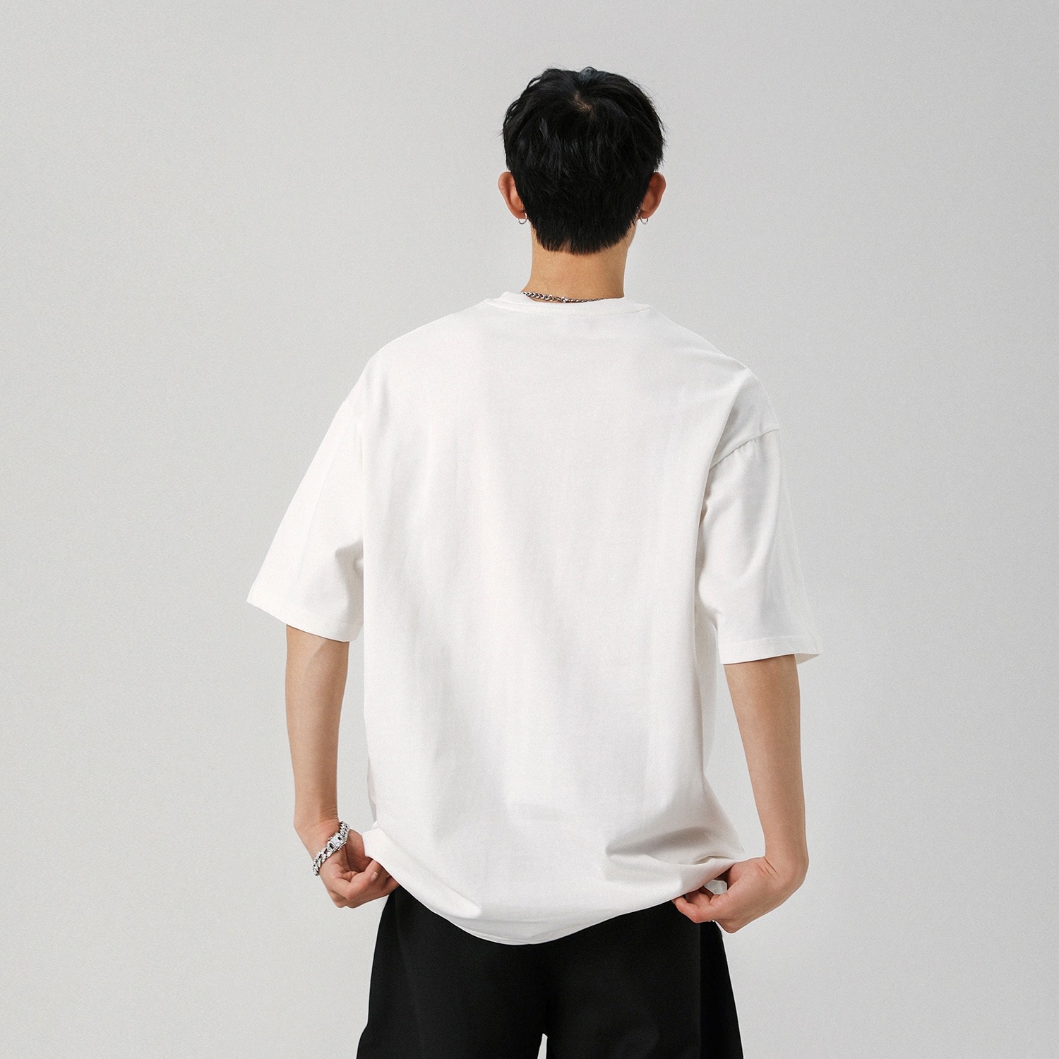 依文 EVE Jeans Basic Logo Tee — фото 7