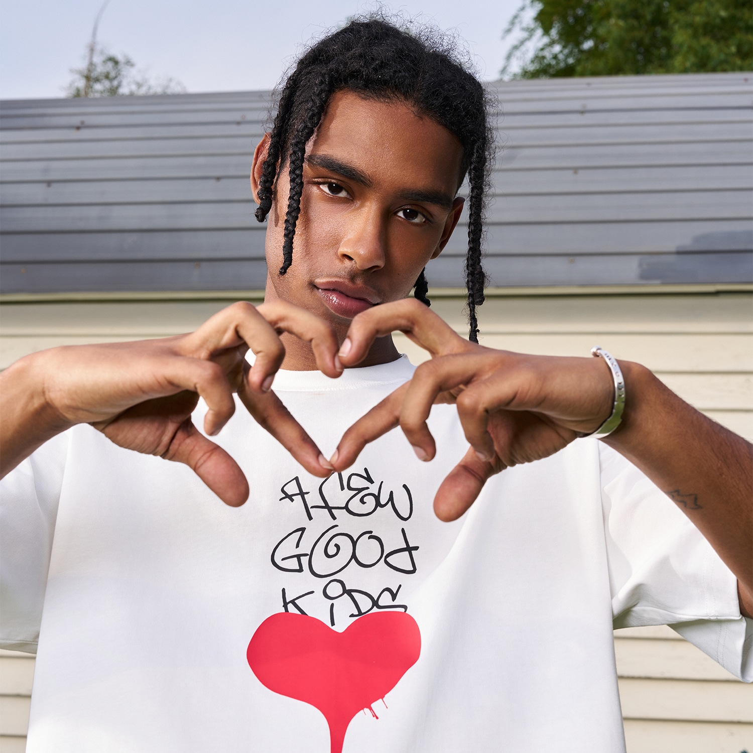 Afgk 24SS Valentine's Day Heart Graffiti Tee — фото 7