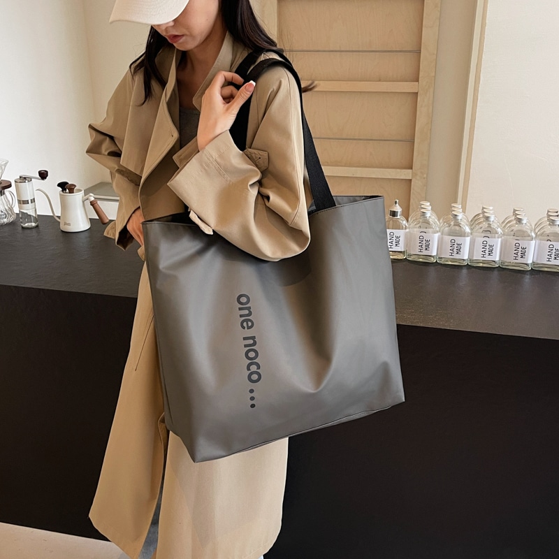 Ouzihuang Nylon Tote Bag — фото 4