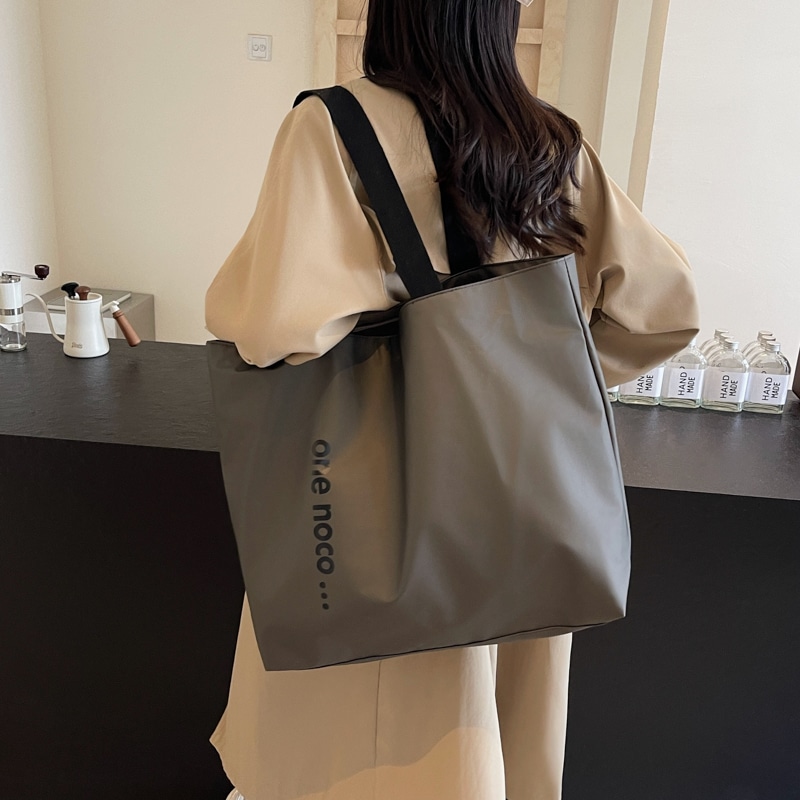 Ouzihuang Nylon Tote Bag — фото 3