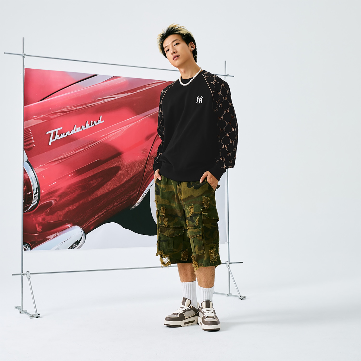 MLB Monogram 24FW Black Sweatshirt — фото 4