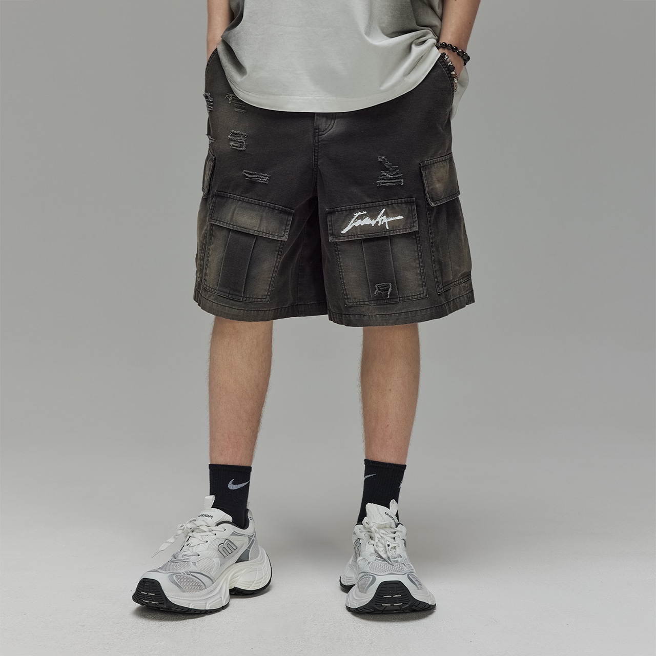 Guuka Cargo Shorts Black — фото 4