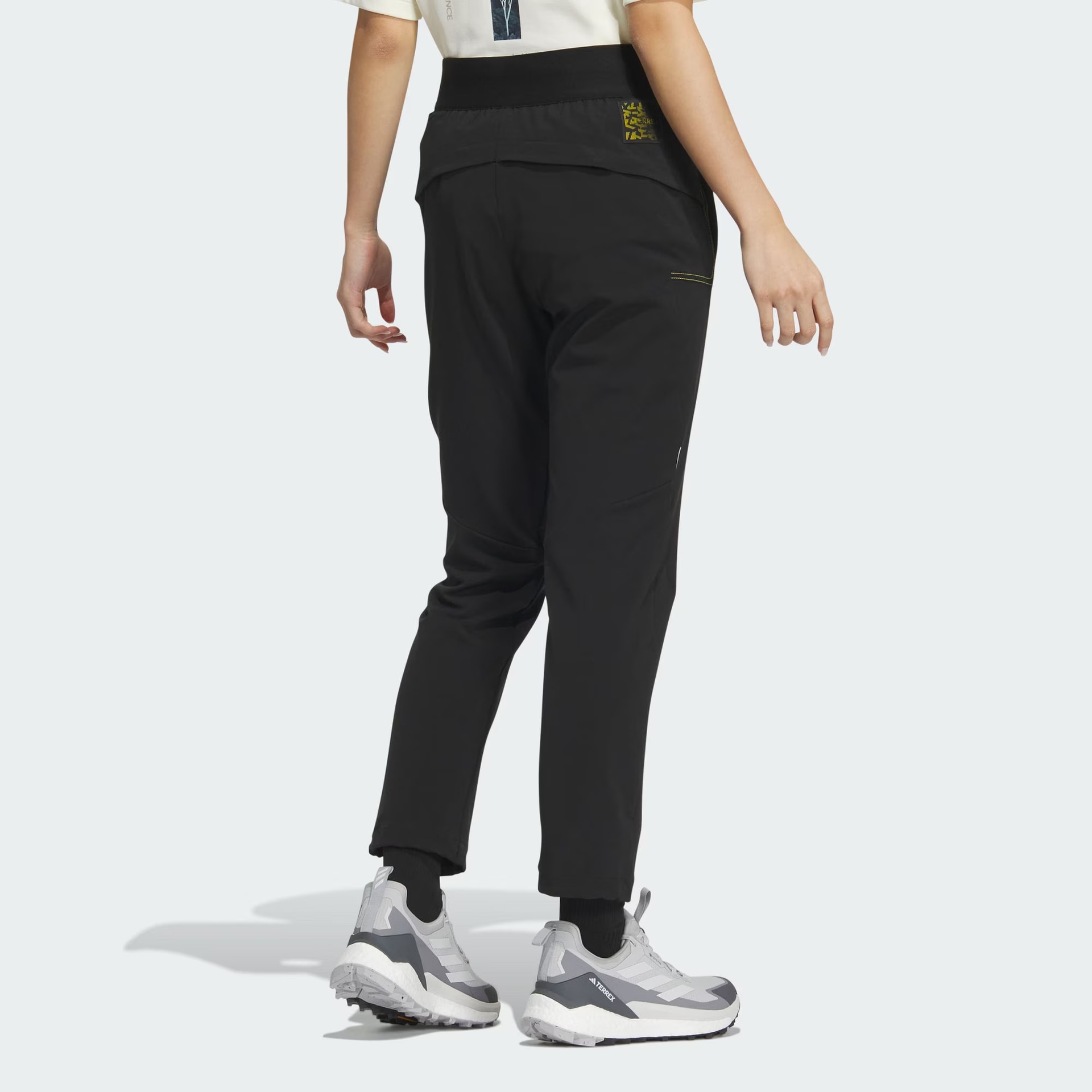 Adidas x National Geographic Wind.Rdy Pants — фото 2
