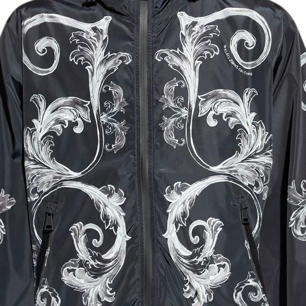 Versace Jeans Couture SS25 — фото 4