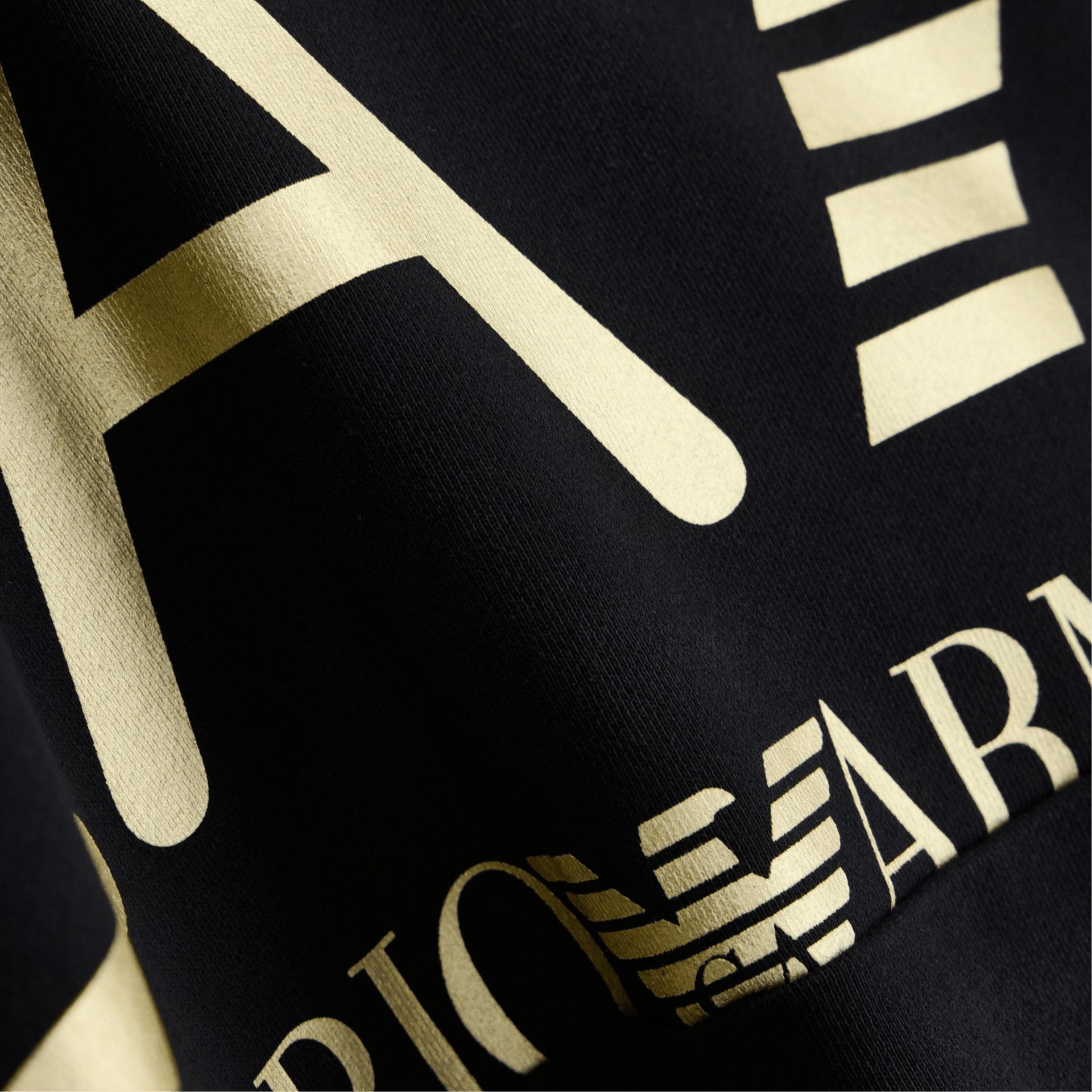 Emporio Armani EA7 FW26 — фото 6