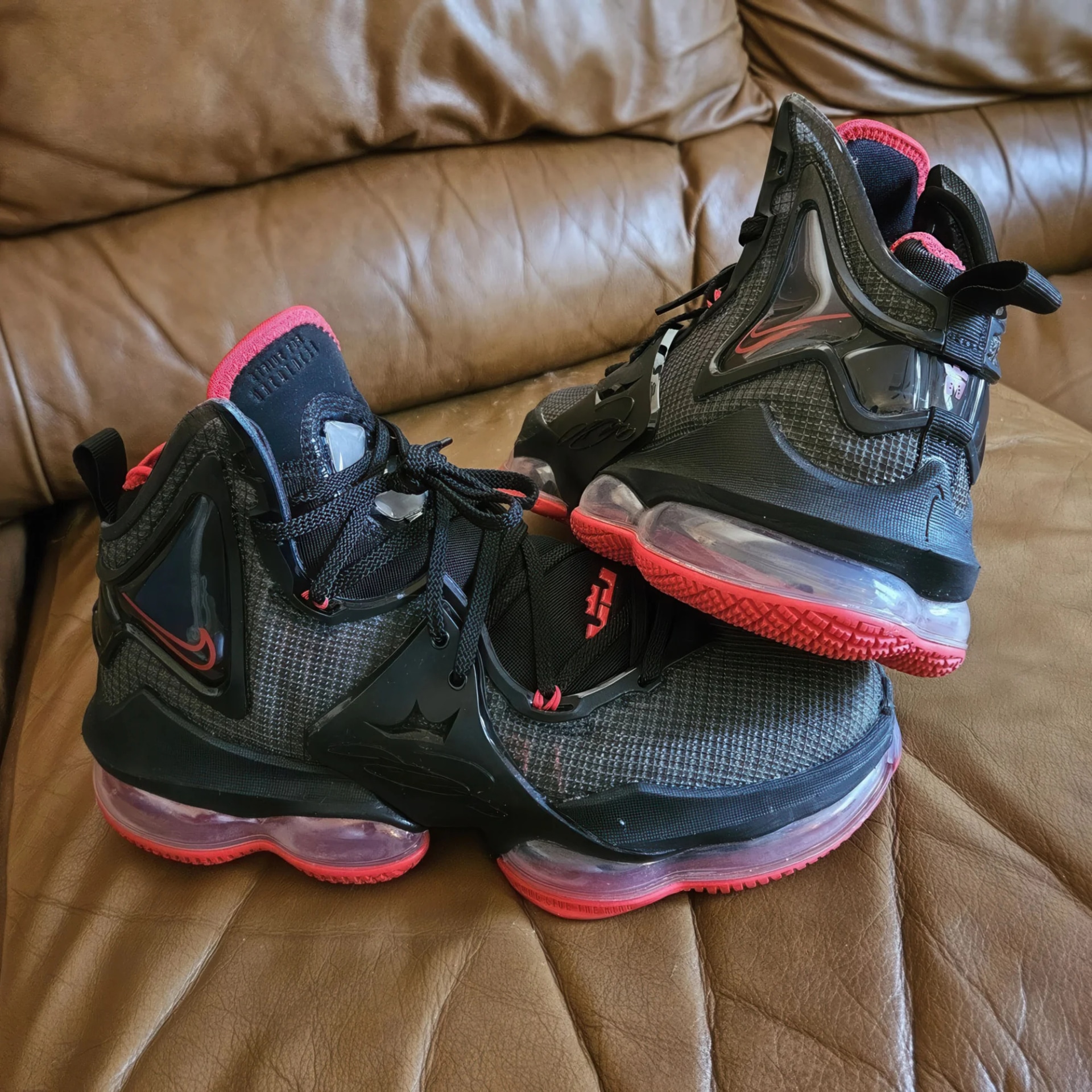Nike Lebron 19 EP "Bred" — фото 3